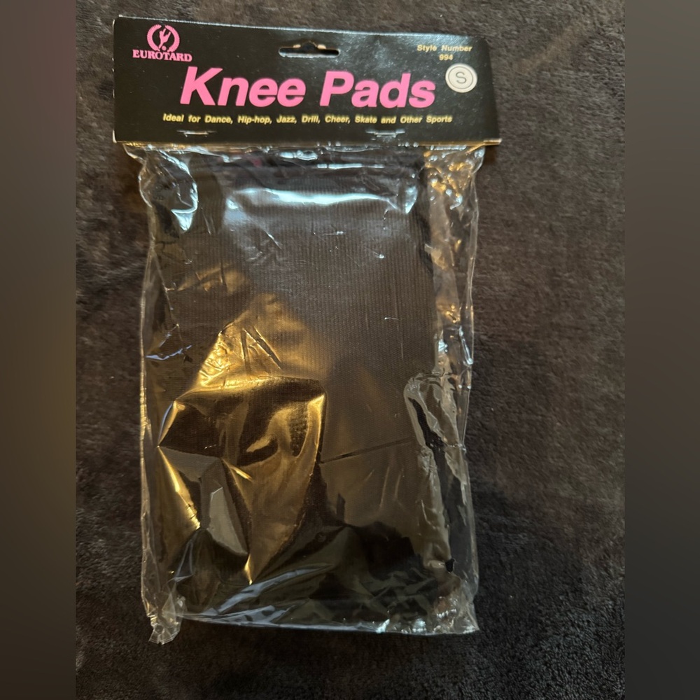 Brand new knee pads
